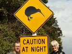 Kiwi warning sign-881